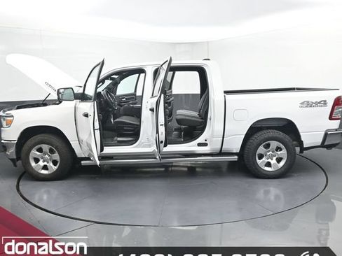 Used 2024 RAM 1500 Big Horn AWD/4WD image 22