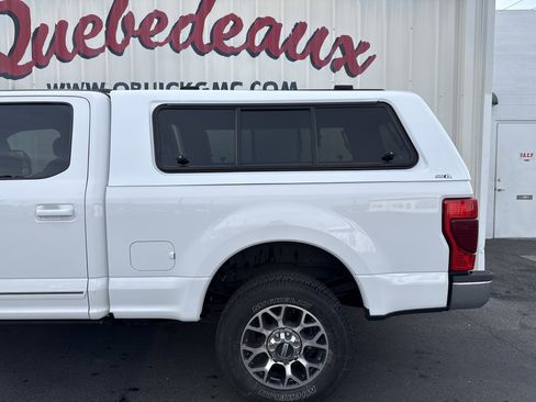 Used 2020 Ford F250 Lariat image 2