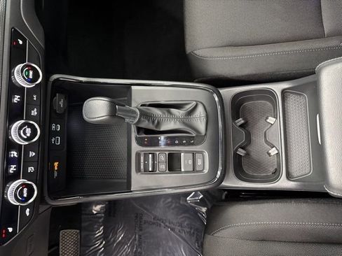 Certified 2025 Honda CR-V EX image 38