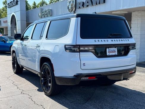Used 2024 Jeep Grand Wagoneer Series II Obsidian w/ Quick Order Packagew 28T AWD/4WD image 6