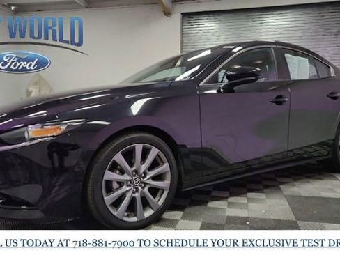 Used 2025 MAZDA MAZDA3 s image 4