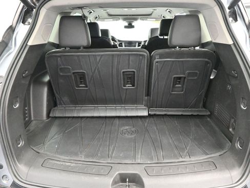 Used 2019 Buick Enclave Avenir w/ Avenir Technology Package image 9