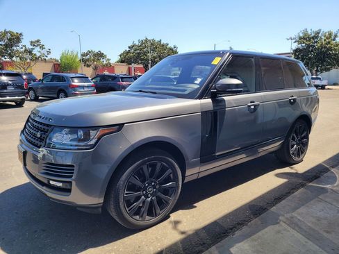 Used 2017 Land Rover Range Rover Supercharged image 5