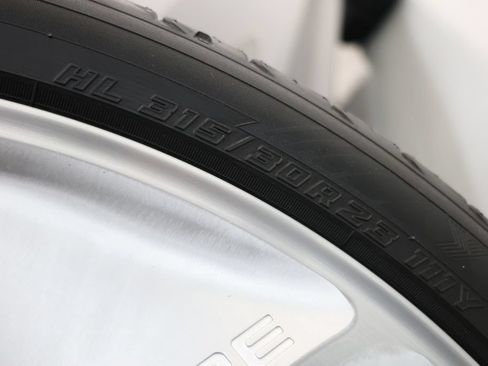 Used 2024 Porsche Cayenne Turbo GT AWD/4WD image 62
