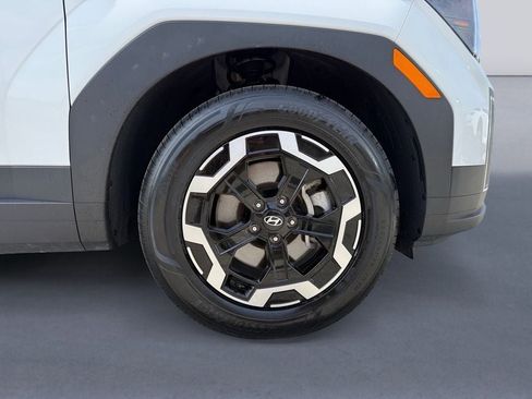 Used 2025 Hyundai Santa Fe SEL image 9