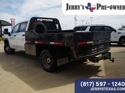 Used 2023 GMC Sierra 3500 Pro w/ Convenience Package AWD/4WD image 2