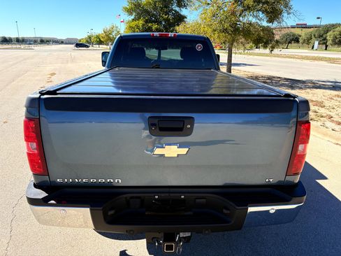 Used 2011 Chevrolet Silverado 2500 LT w/ Interior Plus Package image 12