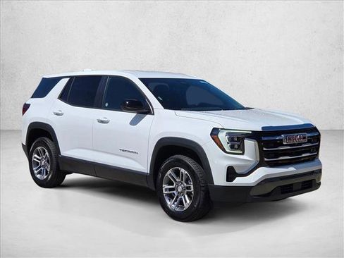 Used 2026 GMC Terrain Elevation FWD image 3