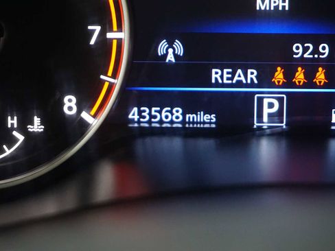 Used 2023 Nissan Altima 2.5 SV image 28