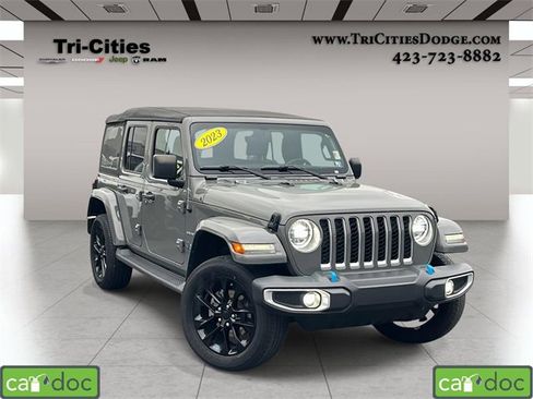 Used 2023 Jeep Wrangler Unlimited Sahara w/ Cold Weather Group image 1