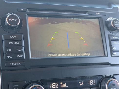 Used 2018 Nissan Titan PRO-4X image 31