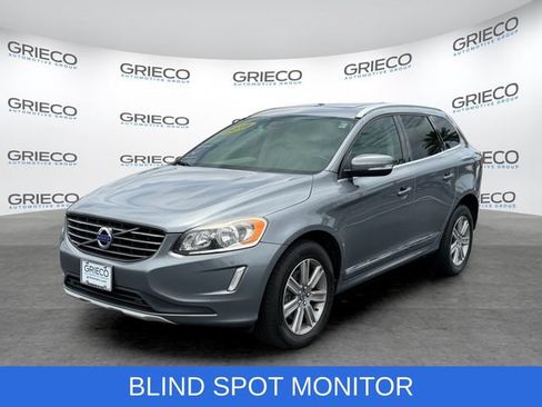 Used 2016 Volvo XC60 T6 w/ Proximity Package AWD/4WD image 3