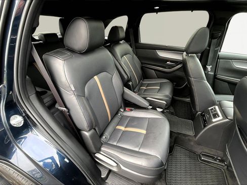 Used 2025 MAZDA CX-90 Plug-In Hybrid w/ Premium Plus image 26