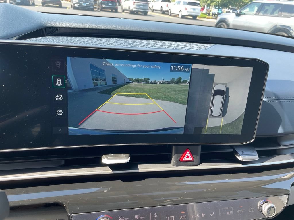 New 2027 Kia Carnival SX Prestige FWD image 23