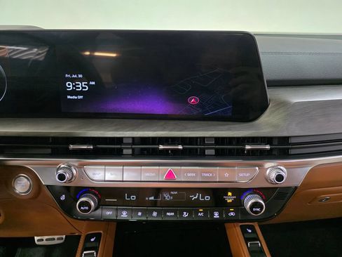 Used 2025 Kia Telluride SX X-Line AWD/4WD image 24