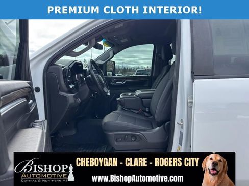 Used 2024 Chevrolet Silverado 2500 LT w/ Convenience Package AWD/4WD image 10