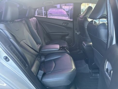 Used 2017 Toyota Prius Prime Advanced image 25