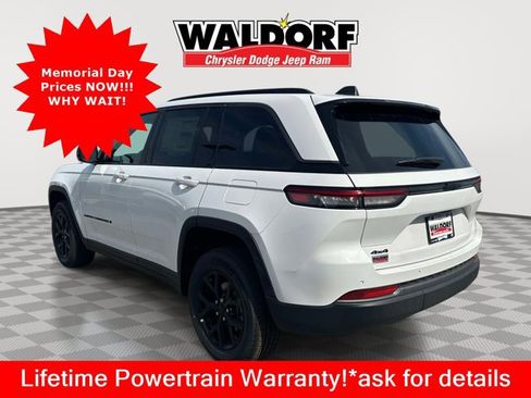 New 2026 Jeep Grand Cherokee Altitude AWD/4WD image 4