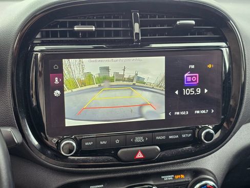Certified 2023 Kia Soul EX FWD image 32