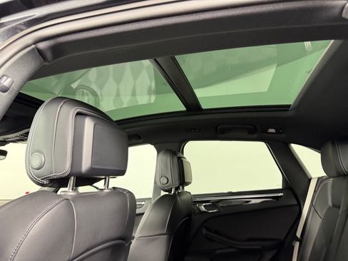 Certified 2026 Porsche Macan S AWD/4WD image 17