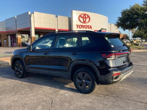 Used 2025 Volkswagen Taos S FWD image 5