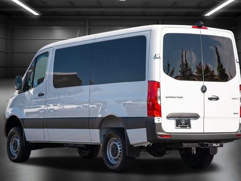 Used 2025 Mercedes-Benz Sprinter 2500 image 8
