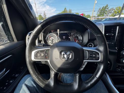 Used 2020 RAM 1500 Big Horn AWD/4WD image 13