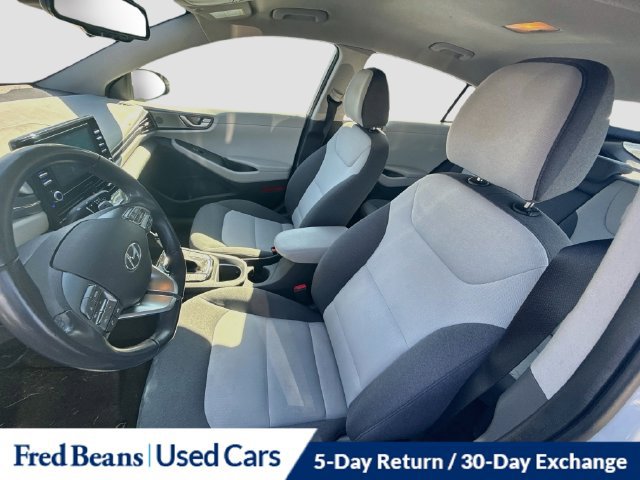 Used 2020 Hyundai Ioniq SE FWD image 24