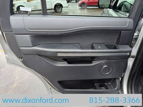 Used 2024 Ford Expedition XLT image 25