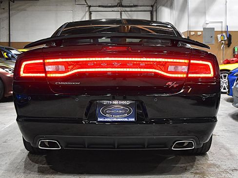 Used 2013 Dodge Charger R/T RWD image 7