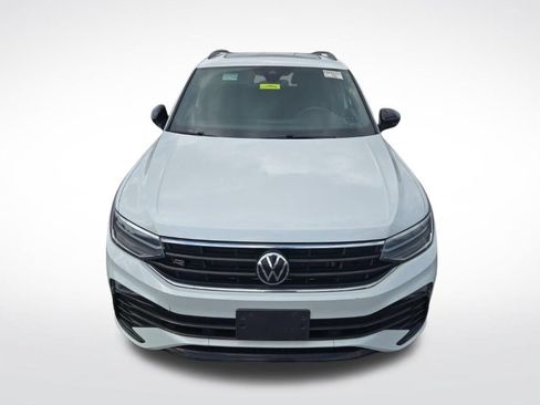 Used 2023 Volkswagen Tiguan SE R-Line AWD/4WD image 11