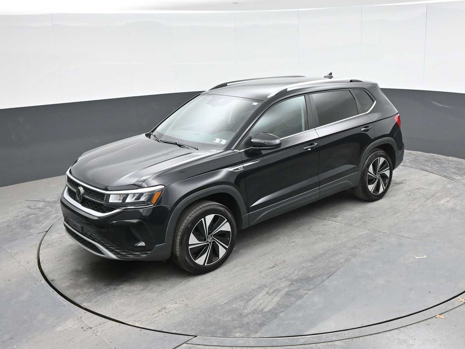 Used 2024 Volkswagen Taos SE AWD/4WD image 30