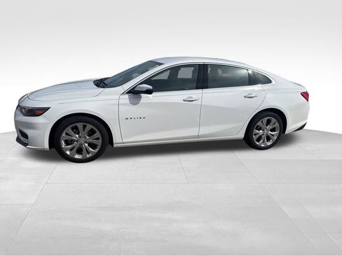 Used 2017 Chevrolet Malibu Premier image 3