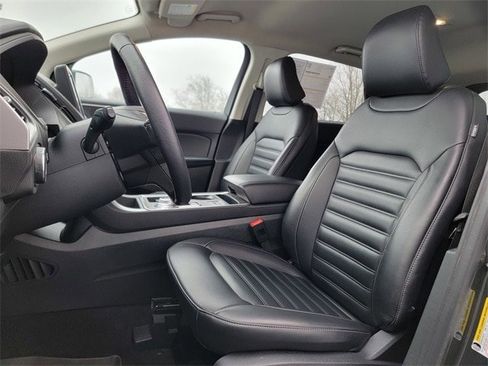 Certified 2024 Ford Edge SEL image 20