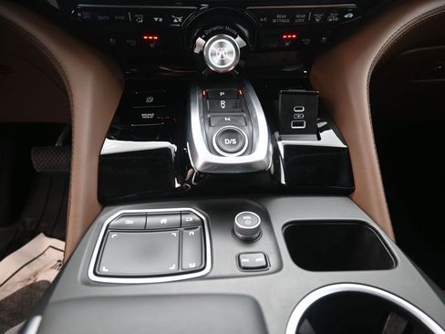 Used 2023 Acura MDX SH-AWD w/ Advance Package image 12