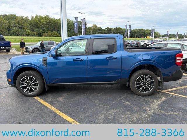 Used 2023 Ford Maverick Lariat w/ Lariat Luxury Package FWD image 6