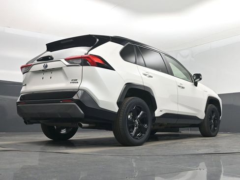 Used 2019 Toyota RAV4 XSE image 52