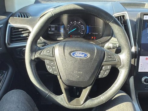 Used 2022 Ford Edge SEL AWD/4WD image 10