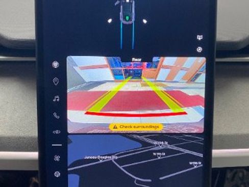 Used 2023 Fisker Ocean One image 30