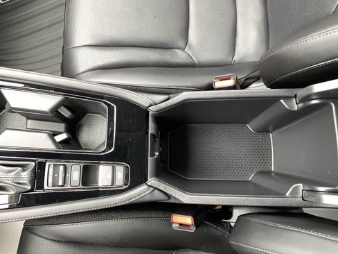 Certified 2024 Honda Accord Touring image 29