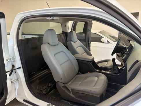 Used 2017 Chevrolet Colorado 2WD Extended Cab image 25