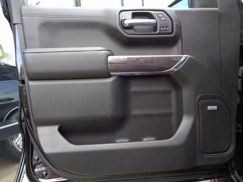 Used 2022 Chevrolet Silverado 1500 LTZ w/ LTZ Premium Package image 14