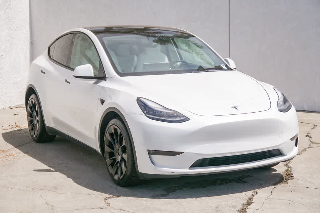 Used 2021 Tesla Model Y Long Range AWD/4WD image 3