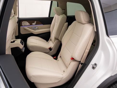 New 2026 Mercedes-Benz GLS 450 GLS 450 image 19