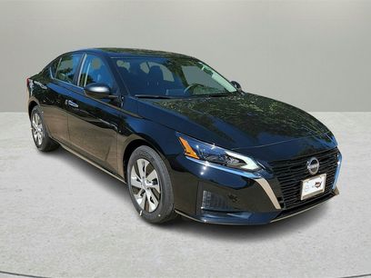 Certified 2025 Nissan Altima 2.5 S