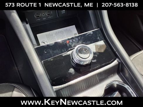 New 2025 Jeep Grand Cherokee L Altitude AWD/4WD image 11