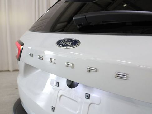 Used 2025 Ford Escape ST-Line w/ Tech Pack #1 AWD/4WD image 31