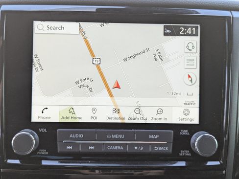 Used 2024 Nissan Titan PRO-4X w/ Pro-4x Convenience Package image 30