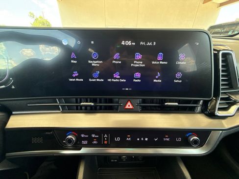 Used 2023 Kia Sportage EX AWD/4WD image 24