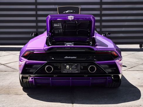 Used 2024 Lamborghini Huracan EVO AWD/4WD image 24